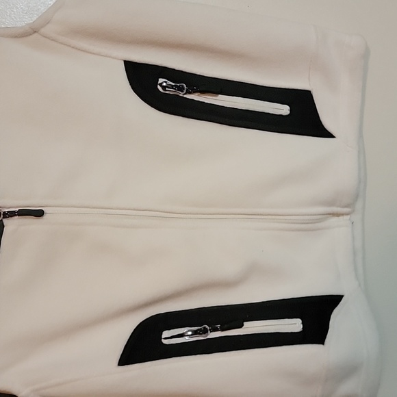 10,000 ft Above Sea Level Fleece Vest S Color block bone white and gray. - Picture 3 of 10